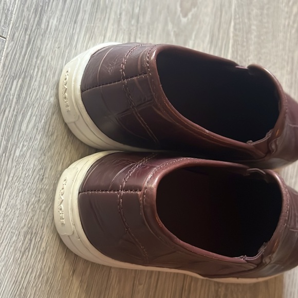 {COACH} Brand New:Pig liver red slip-on shoes US size6B brought from Coach - Picture 2 of 5